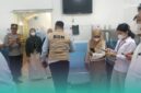 Satuan Tugas (Satgas) Makan Bergizi Gratis (MBG) Kecamatan Gumukmas, saat mendatangi Satuan Pelayanan Pemenuhan Gizi (SPPG) Gumukmas 02 di Dusun Jatiagung, Desa/Kecamatan Gumukmas, Jember. (Foto: Istimewa). 