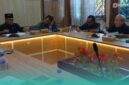 Komisi A DPRD Jember saat mempertemukan Bawaslu Jember, Inspektorat, BKPSDM Jember, serta Deputi Investigasi dan Penindakan Grassroot Corruption Watch (GCW) Jember di agenda hearing. (Foto: Istimewa). 