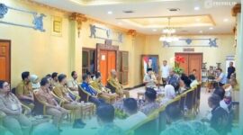 Komisi D DPRD Jawa Timur, saat menggelar  pertemuan khusus dengan Bupati Jember Muhammad Fawait di Pendopo Wahyawibawagraha. (Foto: Diskominfo Jember). 