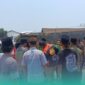 Jenazah M. Abdul Rosyid (30), kernet truk yang menjadi korban kecelakaan laut KMP Virgo Transport 8 di perairan Masalembo, tiba di rumah duka di Desa Sruni, Kecamatan Jenggawah, Jember. (Foto: Istimewa). 