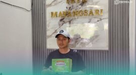 Achmad Hasan Basri, Owner (Pemilik) 'Tape Mayangsari' asal Dusun Sumber Pinang, Desa Tegalwaru, Kecamatan Mayang, Kabupaten Jember, Jawa Timur. (Foto: Fadli/Frensia). 