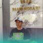 Achmad Hasan Basri, Owner (Pemilik) 'Tape Mayangsari' asal Dusun Sumber Pinang, Desa Tegalwaru, Kecamatan Mayang, Kabupaten Jember, Jawa Timur. (Foto: Fadli/Frensia). 