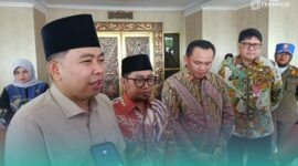 (Dari kiri) Bupati Jember, Muhammad Fawait, seusai Rapat Koordinasi Pusat dan Daerah bertema 