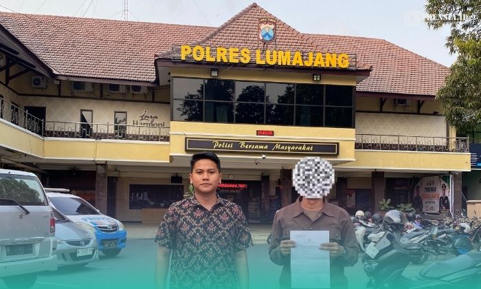 RW (kanan) bersama Penasehat Hukumnya Rizal Mahmudi (kiri), saat melaporkan peristiwa dugaan penipuan ke Kepolisian Resor (Polres) Lumajang, pada Senin (19/10/2026). (Foto: Istimewa). 