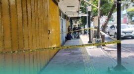 Kondisi Toko Emas Murni di Jalan Sultan Agung, Kelurahan Kepatihan, Kecamatan Kaliwates, Jember, setelah terjadi perampokan. (Foto: Fadli/Frensia). 