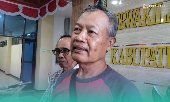 Suemhariyadi, Sekretaris Gapoktan Maju Makmur Desa Lojejer, Kecamatan Wuluhan, Jember. (Foto: Fadli/Frensia). 