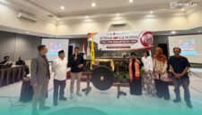 Fakultas Dakwah Universitas Islam Negeri Kiai Haji Achmad Siddiq (UIN KHAS) Jember, saat prosesi seremonial peluncuran Pusat Studi Kesejahteraan Lansia. (Foto: Humas Fada UIN KHAS Jember). 