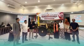 Fakultas Dakwah Universitas Islam Negeri Kiai Haji Achmad Siddiq (UIN KHAS) Jember, saat prosesi seremonial peluncuran Pusat Studi Kesejahteraan Lansia. (Foto: Humas Fada UIN KHAS Jember). 