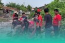 Gambar Hari Sumpah Pemuda 2026, DPC PDI Perjuangan Banyuwangi Gelar Aksi Peduli Lingkungan, Resik Kali Sungai Kalimati Muncar (Sumber: Istimewa)
