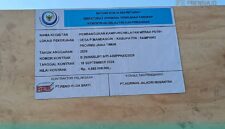 Papan proyek Kementerian Kelautan dan Perikanan (KKP) kini berdiri di Pantai Pasir Putih, Desa Pulau Mandangin, Kecamatan Sampang. (Foto: Istimewa). 